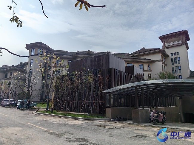 地源熱泵機組噪音處理